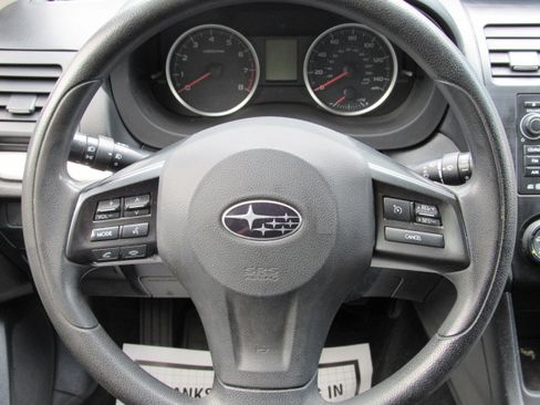 Used 2013 Subaru XV Crosstrek 2.0i Premium AWD/4WD image 22