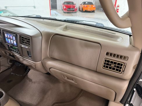 Used 2004 Ford Excursion 4WD Eddie Bauer image 24