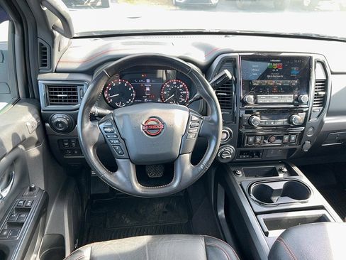 Used 2023 Nissan Titan PRO-4X image 14