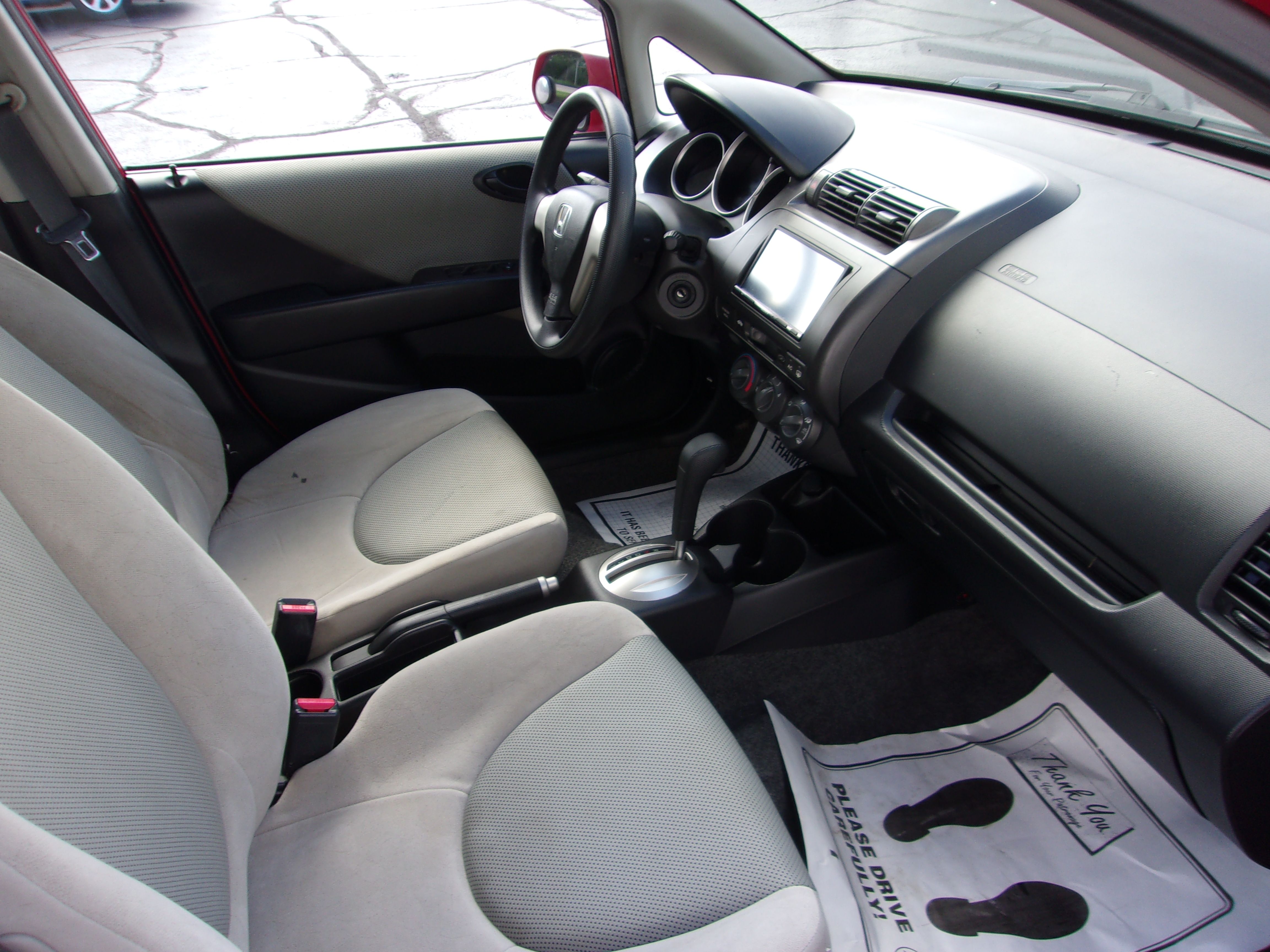 Used 2007 Honda Fit image 4