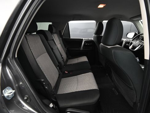 Used 2018 Toyota 4Runner SR5 image 44