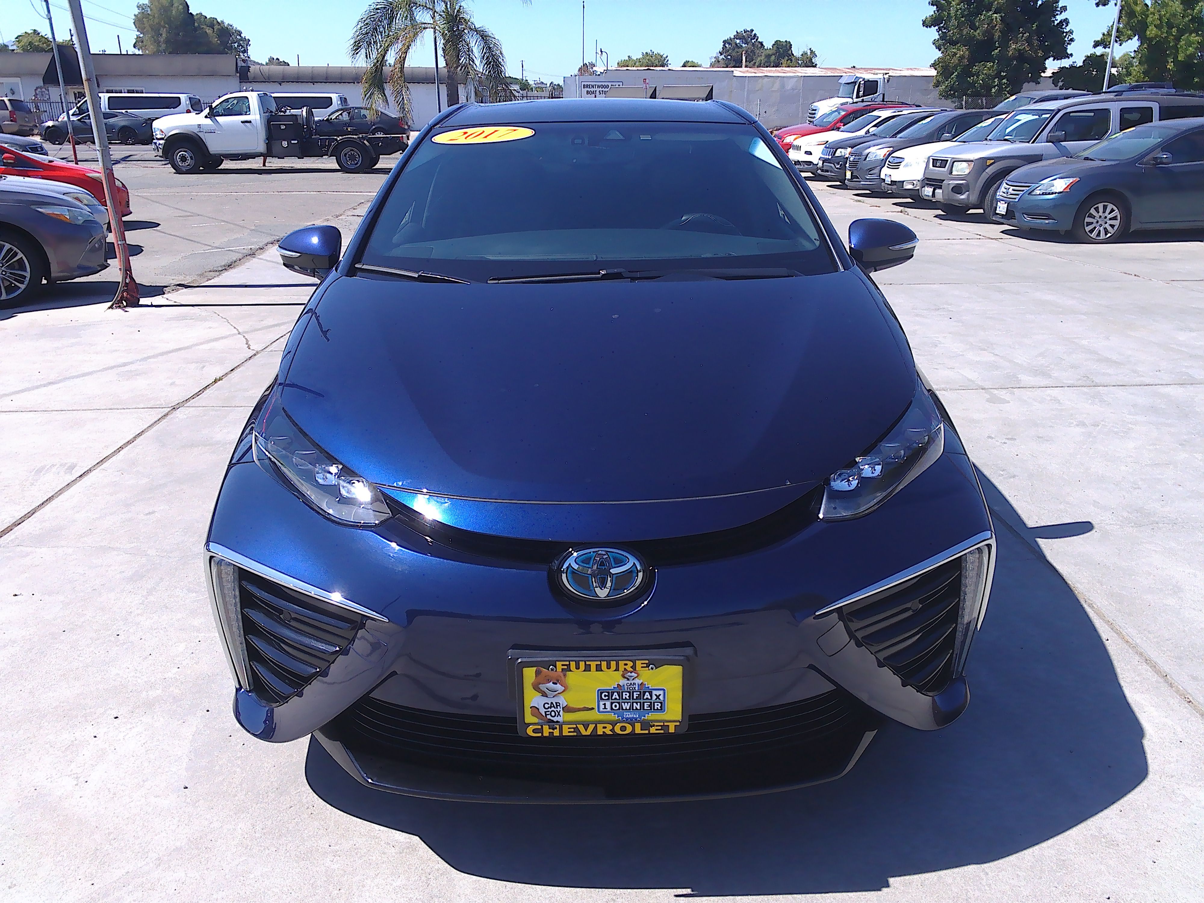 Used 2017 Toyota Mirai FWD image 5