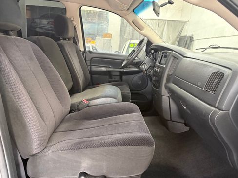 Used 2004 Dodge Ram 1500 Truck 2WD Quad Cab image 13