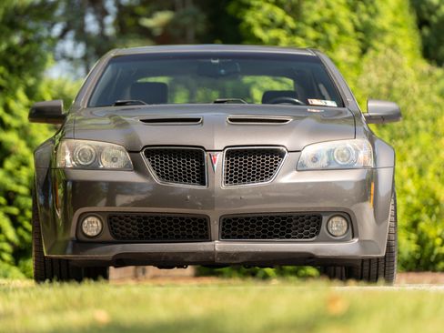 Used 2009 Pontiac G8 GT RWD image 7
