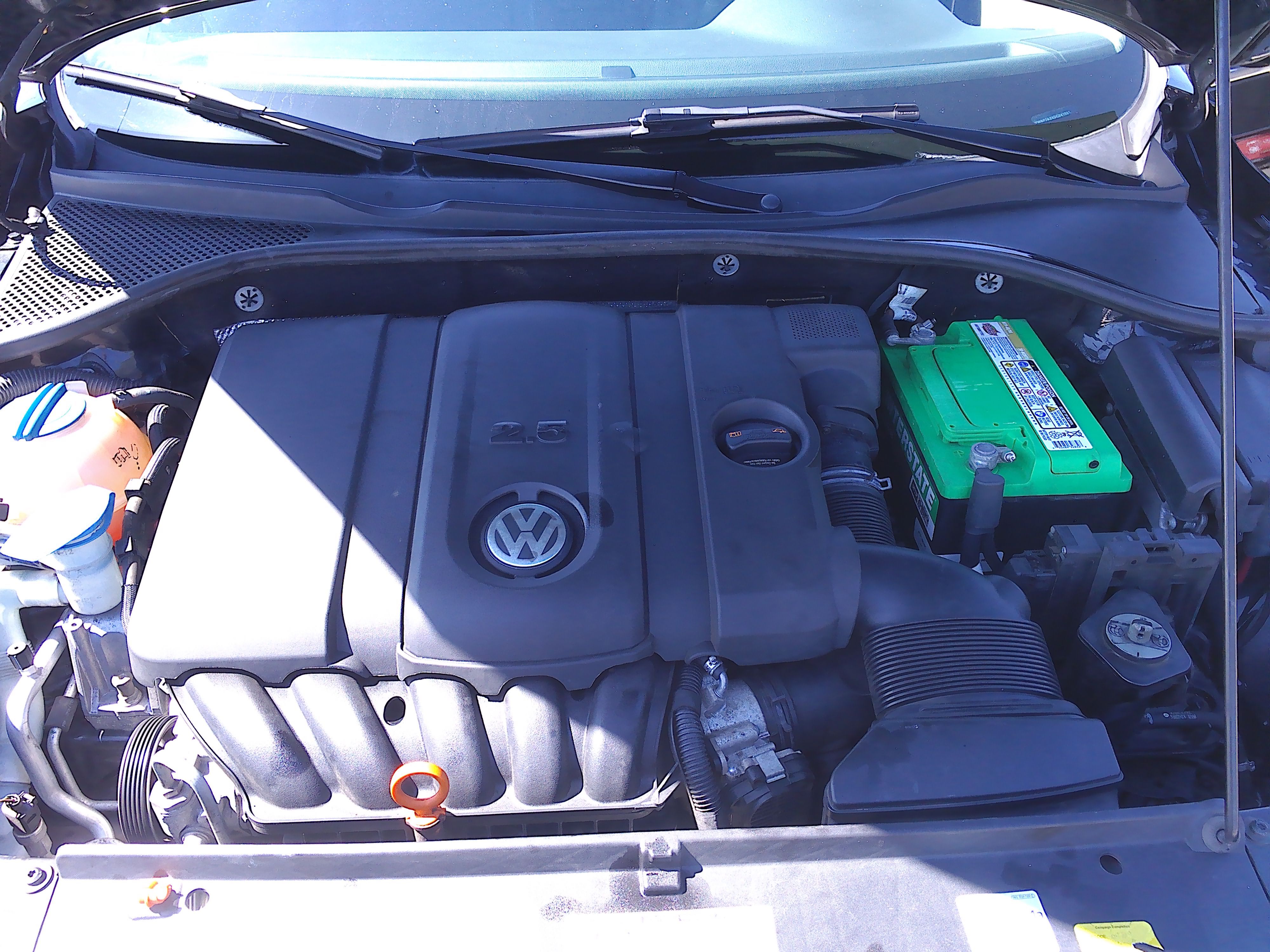 Used 2013 Volkswagen Passat SE FWD image 37