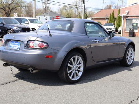 Used 2008 MAZDA MX-5 Miata Touring image 11