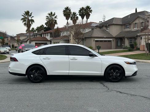 Used 2024 Honda Accord Sport-L image 7