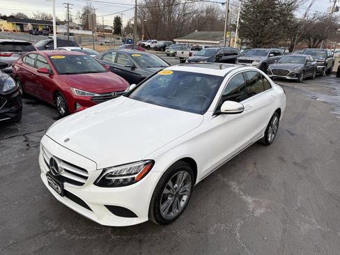 Used 2019 Mercedes-Benz C 300 Sport image 2
