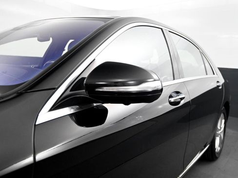 Used 2020 Mercedes-Benz S 450 image 11