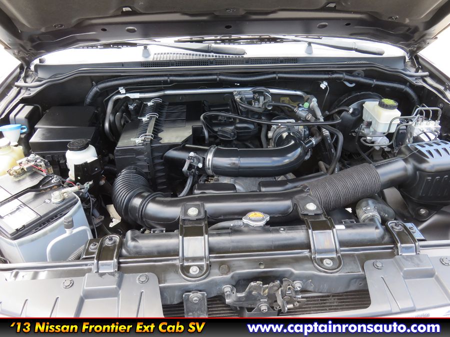 Used 2013 Nissan Frontier King Cab SV RWD image 14