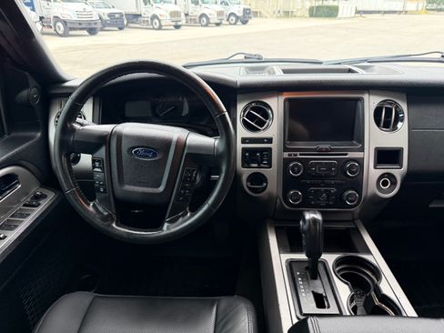 Used 2016 Ford Expedition 2WD image 91
