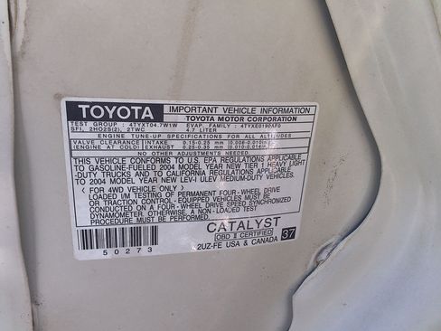 Used 2004 Toyota Sequoia SR5 image 42