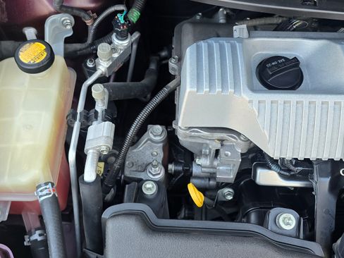 Used 2013 Toyota Prius Persona Series image 37