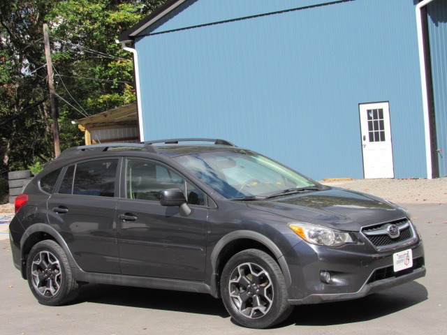 Used 2013 Subaru XV Crosstrek 2.0i Limited AWD/4WD image 13