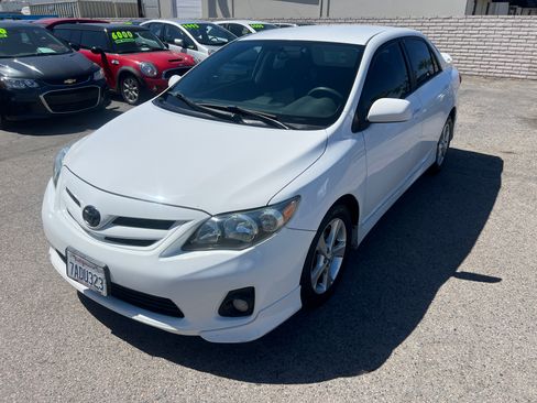Used 2013 Toyota Corolla S FWD image 5