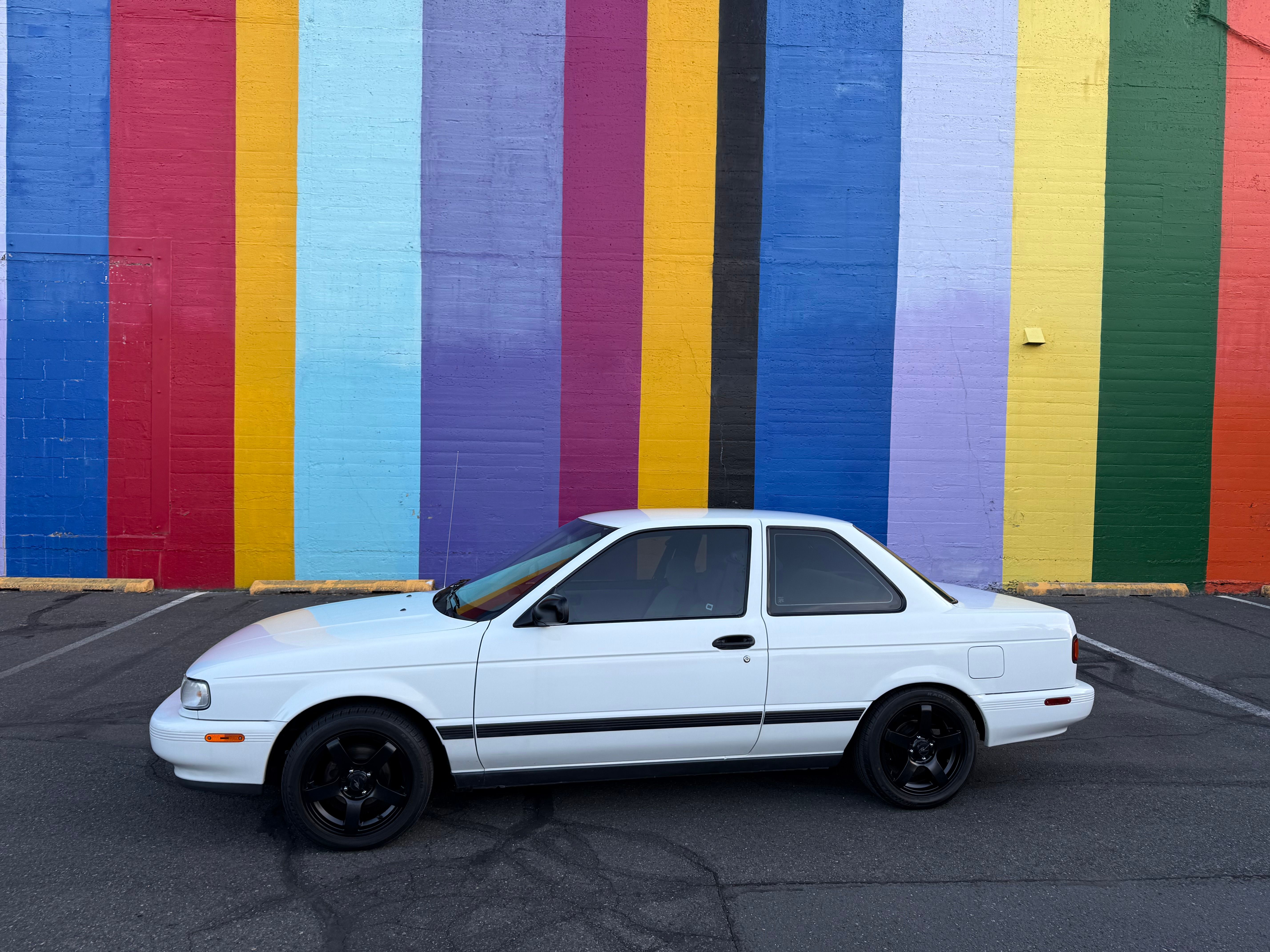 Used 1991 Nissan Sentra XE FWD image 1