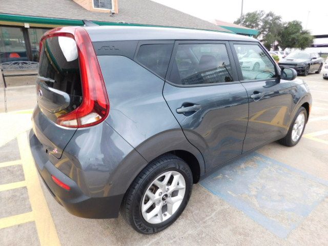 Used 2020 Kia Soul S FWD image 9