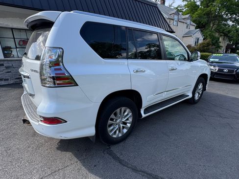Used 2016 Lexus GX 460 UNAVAIL AWD/4WD image 4