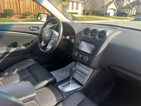 Used 2008 Nissan Altima Hybrid Sedan FWD image 3
