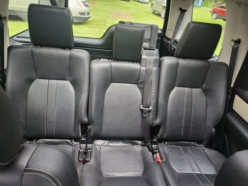 Used 2011 Land Rover LR4 HSE image 15