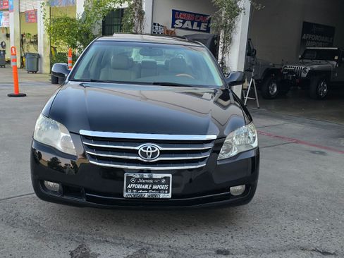 Used 2005 Toyota Avalon Limited image 15
