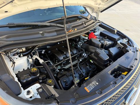 Used 2013 Ford Explorer image 17