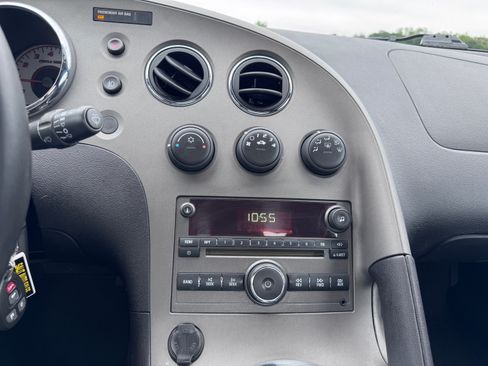 Used 2007 Pontiac Solstice image 8