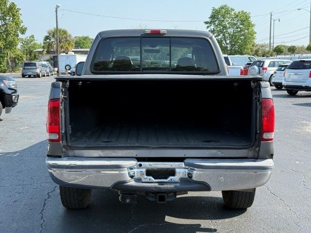 Used 2003 Ford F250 4x4 Crew Cab Lariat w/ FX4 Pkg image 5
