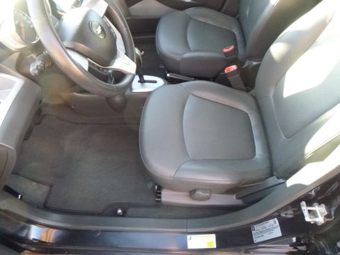 Used 2015 Chevrolet Spark LT image 11