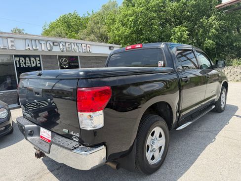 Used 2010 Toyota Tundra 4x4 CrewMax image 5