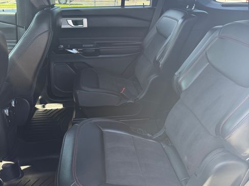 Used 2023 Ford Explorer 2WD ST-Line image 16
