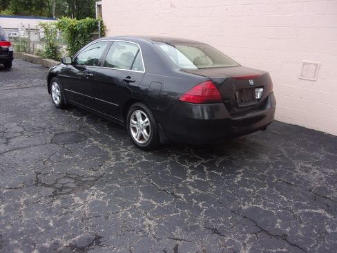 Used 2007 Honda Accord SE Sedan image 6