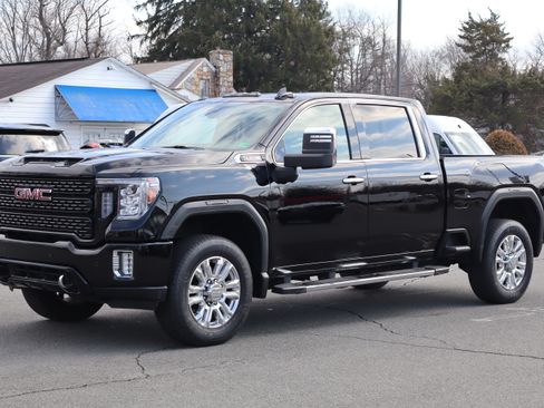 Used 2020 GMC Sierra 2500 Denali image 3