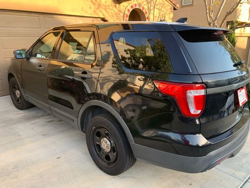 Used 2016 Ford Explorer 4WD Police Interceptor image 2