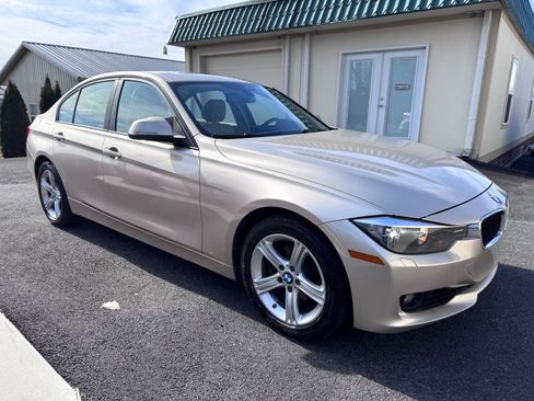 Used 2013 BMW 328i xDrive image 4