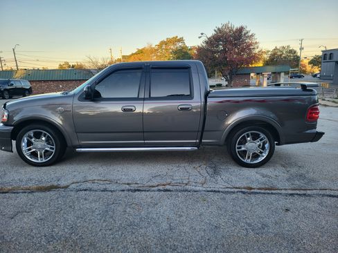 Used 2002 Ford F150 Harley-Davidson image 4