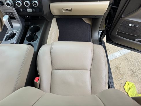 Used 2011 Toyota Sequoia Limited image 25