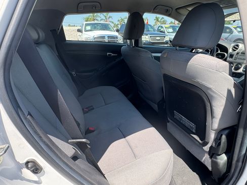 Used 2010 Toyota Matrix S AWD image 18