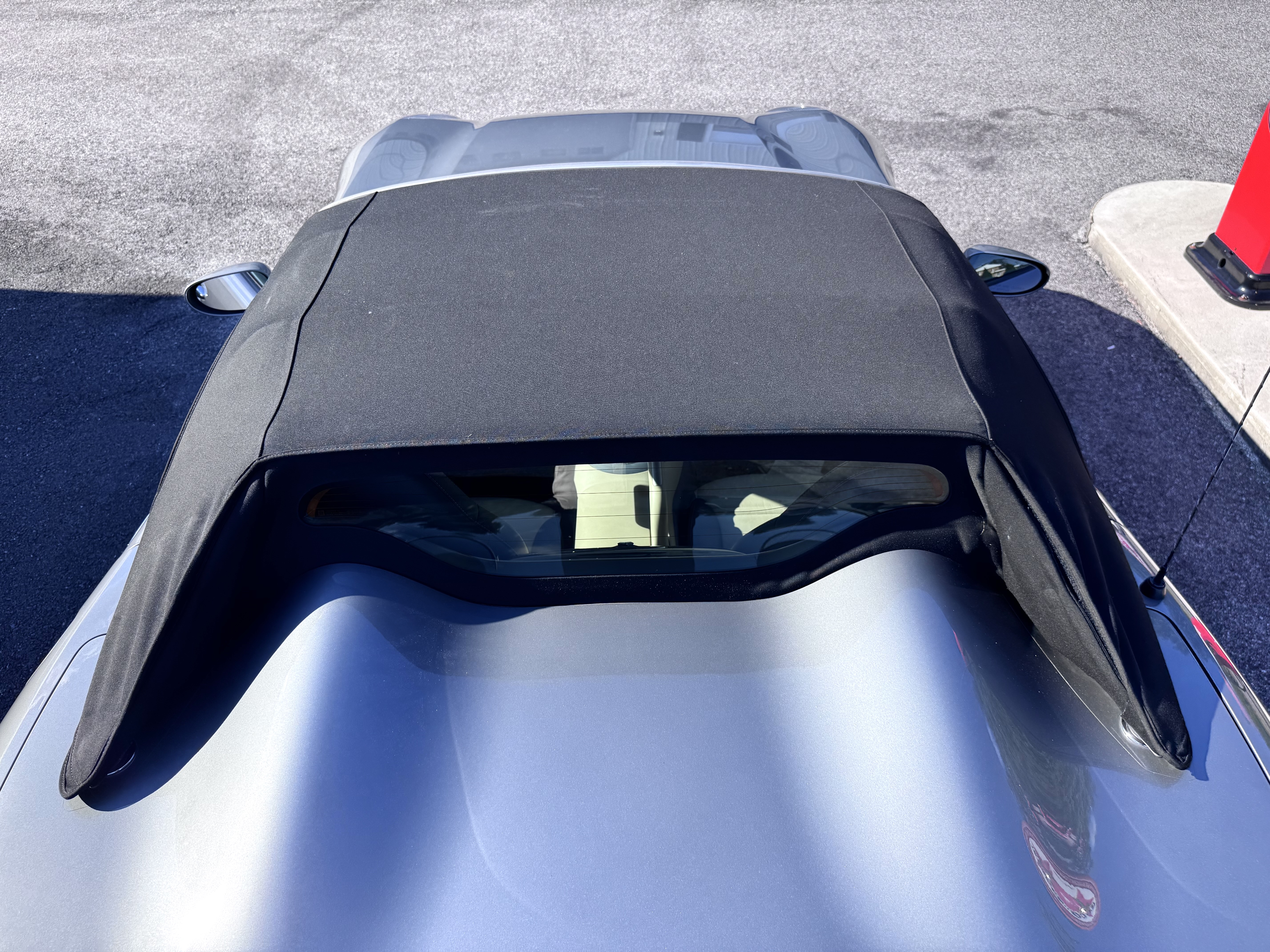 Used 2006 Pontiac Solstice RWD image 29