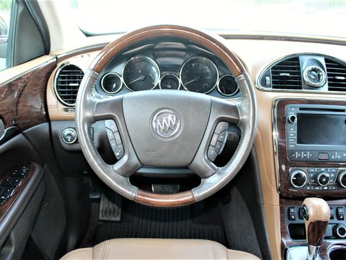 Used 2015 Buick Enclave Premium image 23