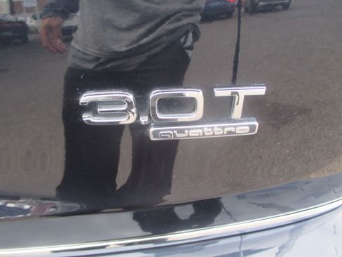 Used 2015 Audi Q5 3.0T Premium Plus image 15