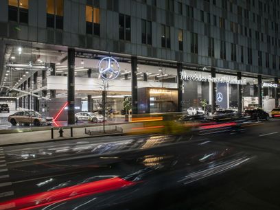 Mercedes Benz of Manhattan