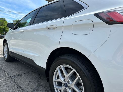 Used 2022 Ford Edge AWD image 7