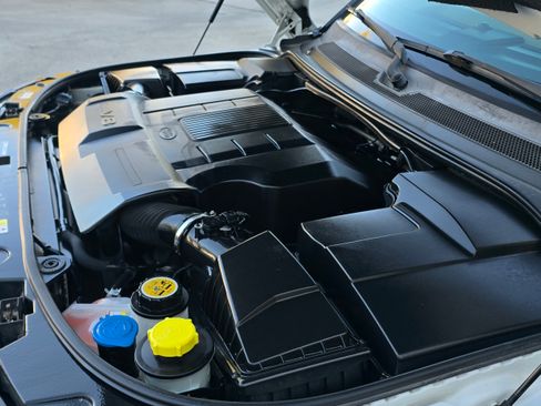 Used 2011 Land Rover LR4 HSE LUX image 44