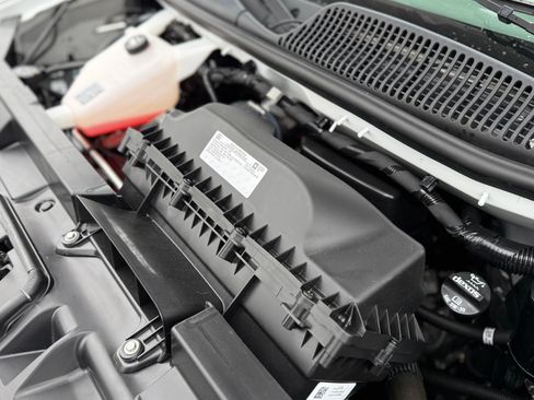 Used 2021 Chevrolet Express 3500 image 18