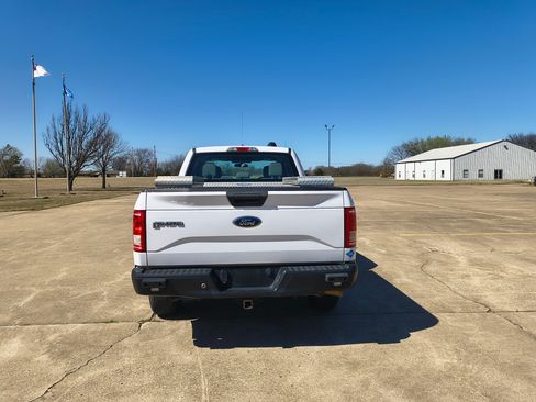 Used 2016 Ford F150 image 6