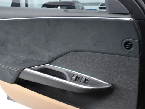 Used 2023 Lucid Air Grand Touring image 33