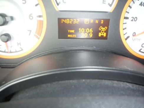 Used 2013 Nissan Titan SL image 4