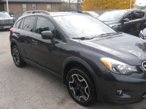 Used 2014 Subaru XV Crosstrek 2.0i Premium image 3
