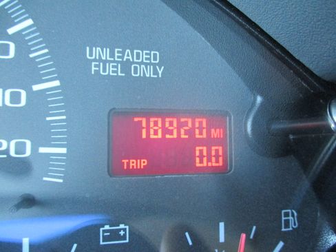 Used 1997 Chevrolet Camaro RS image 33